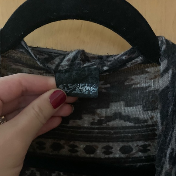 Daytrip Aztec Knit high low cardigan - Picture 2 of 2